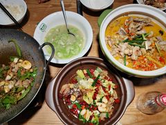 -费大厨辣椒炒肉(万家丽一店)