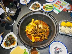-缘福乡村铁锅炖民宿(八达岭店)