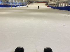 -乔波室内滑雪场