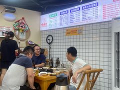 -明姨仔潮汕美食·碳炉猪脚·汕尾牛腩饭·起片鸡煲(起义路店)