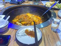 -山河屯铁锅炖(哈西站店)