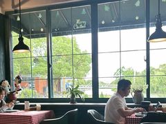 -自然食集西餐厅(泰晤士小镇店)