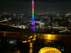-广州柏悦酒店·悦吧·顶楼露天酒吧