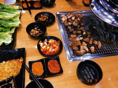 -肉甲韩国木炭烤肉(新壹街1店)