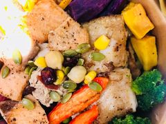 -轻素Chic Salad·轻食(万松园店)
