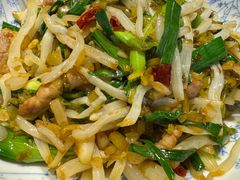 雪菜芦苇根-魏铭鱼头捞饭(晋阳路店)