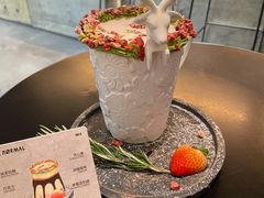 花环-BE NORMAL CAFE(霞溪路店)