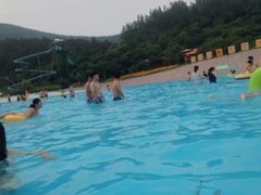 -汤山欢乐水世界