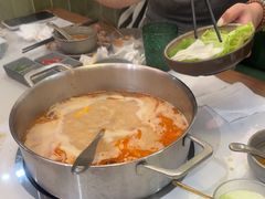-喃喃椰·糟粕醋·椰子鸡火锅(七堡花园店)