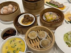 -万龙洲海鲜(大兴绿地缤纷城店)