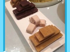 宮廷四點-京味斋·北京烤鸭(北京南站洋桥店)