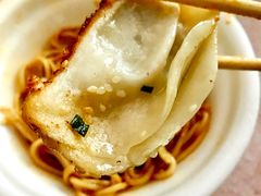 -黄阿姨锅贴大王(万航渡路店)