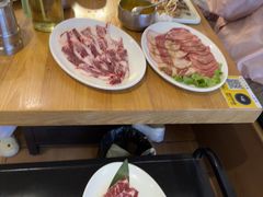 -乌拉烤肉(如皋首店)