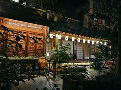 -泡桐树街