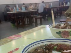 -香辉食馆(新兴路店)