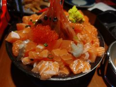 三文鱼火山丼-魔丼屋(日月光店)