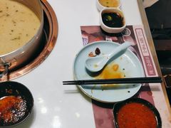 -洪氏嗨捞·猪肚鸡火锅(阳光天地店)