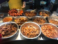 -蓝精灵饺子店