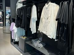 -NIKE品牌体验店(金源新燕莎店)