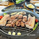 🇰🇷济州岛好吃的黑猪肉。。。(保健路篇)