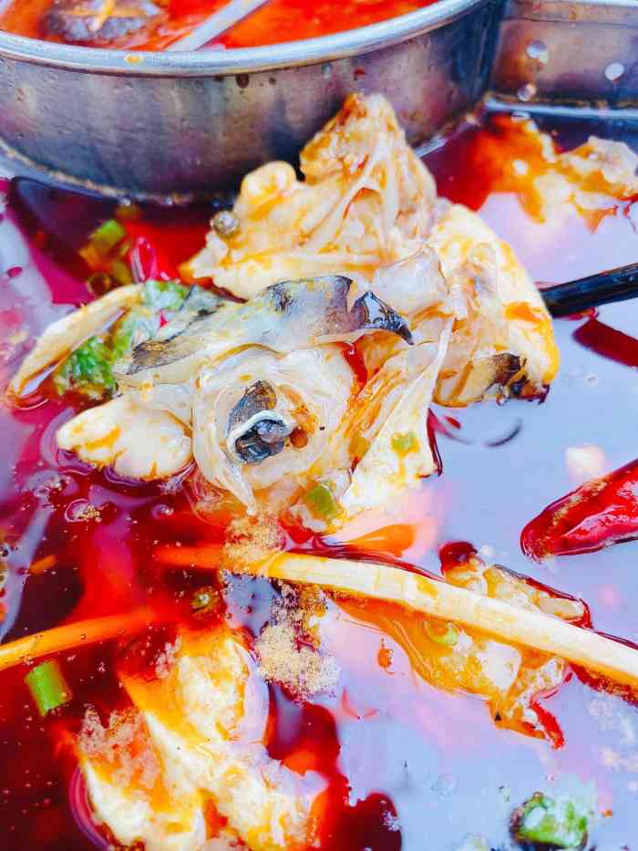 味当家鱼头火锅(紫荆店)-"错峰去吃的,店里面的装修非常整洁漂亮,让.