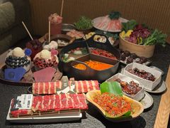 -三出山火锅(南京万象天地店)