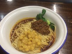 -东三里屯豌杂面