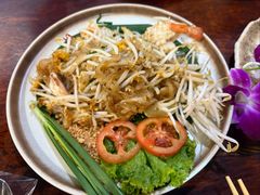 海鲜炒河粉-Dang restaurant (patong phuket)