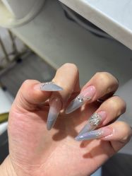 -瞧·享轻奢美甲美睫