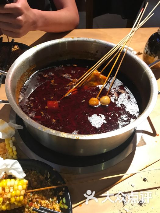 辣三里串串香图片 - 第285张