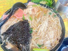 -星林居酸辣米线餐厅