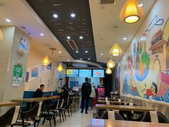 大堂-螺小胖柳州螺蛳粉(钟楼总店)