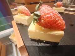 -飨食汇全日制餐厅·昆山皇冠假日酒店(九方店)