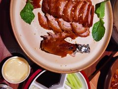 -青年公社烤鸭(熙悦天街店)
