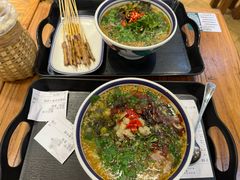 -云阿蛮云南生烫牛肉米线(奉贤路店)