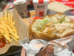 -肯德基(宝利丰店)