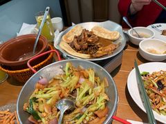 -小菜园新徽菜(芜湖奥特莱斯店)