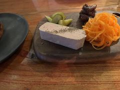 -羽深肉铺 Steak & Wine