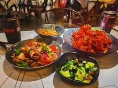 -巴厘龙虾·榜首油焖大虾(音乐学院·沿江酒馆店)
