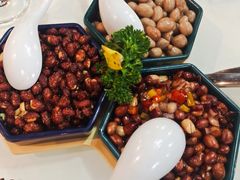 三种口味花生豆-殷式·私房烧烤·羊蝎子火锅(什刹海店)