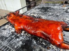 -黄记四更烤乳猪店