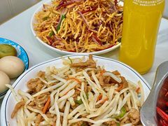 -丹水桥地锅鱼·翘嘴鲌·地方特色全鱼宴(丹江口大坝店)