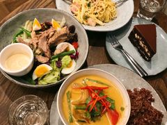 泰式红咖喱牛肉饭配杂粮米饭-BAKER&SPICE(国金中心商场店)