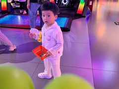 -星舰梦航(广百广场荔胜店)