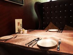 餐具摆设-雅枫国际酒店—枫叶自助餐(福田店)