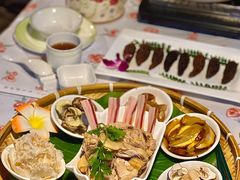 -菌林天下·野生菌汤锅