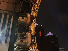 -影汇之星8字形摩天轮
