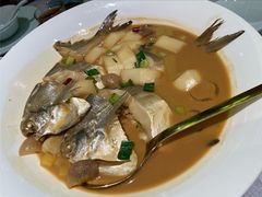 家烧白扁中鲳鱼-甬府小鲜(万象城店)