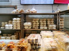 面包甜点陈列柜-白玉兰食品(甜云店)