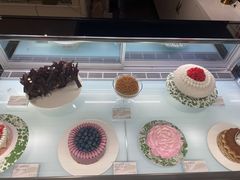 -潮一不贰·法式甜品·生日蛋糕·西式简餐(外滩店)